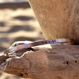 Bracciale acciaio inox placcato oro rosa satinato personalizzato con incisione iniziali ragazzo ragazza coppia  